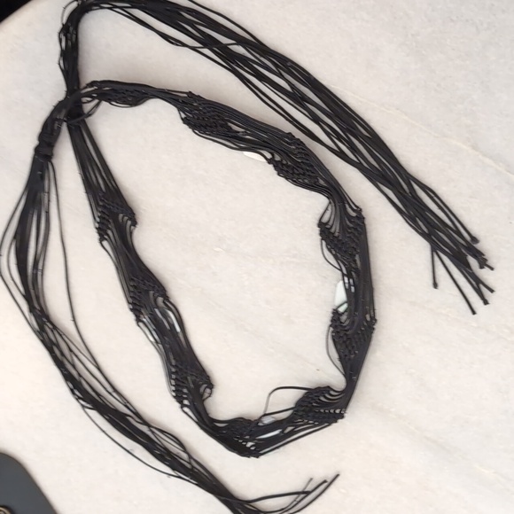 Boho black macrame & abalone fringed belt - Picture 3 of 3